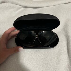 Porsche design sunglasses aviator! Black and silver and comes with extra lens